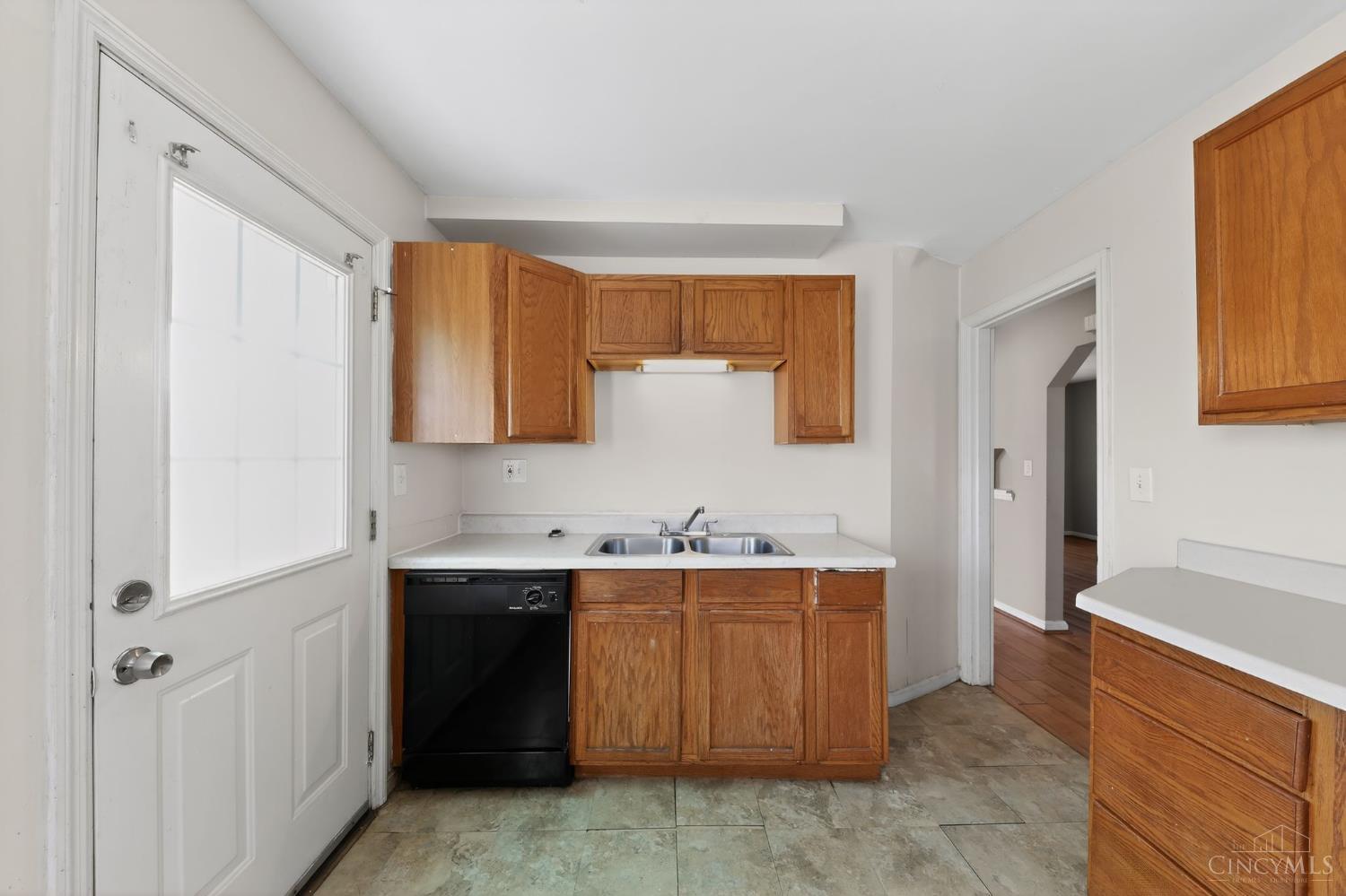 1893 Ashbrook Drive Property Photo 18