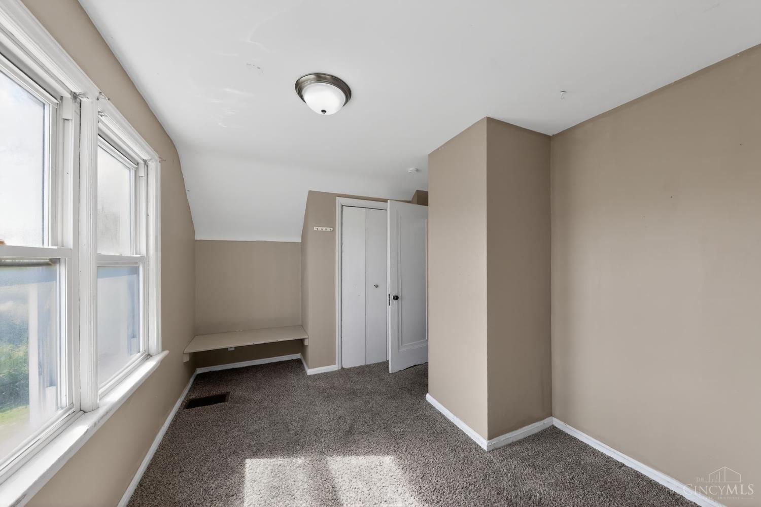 1893 Ashbrook Drive Property Photo 19