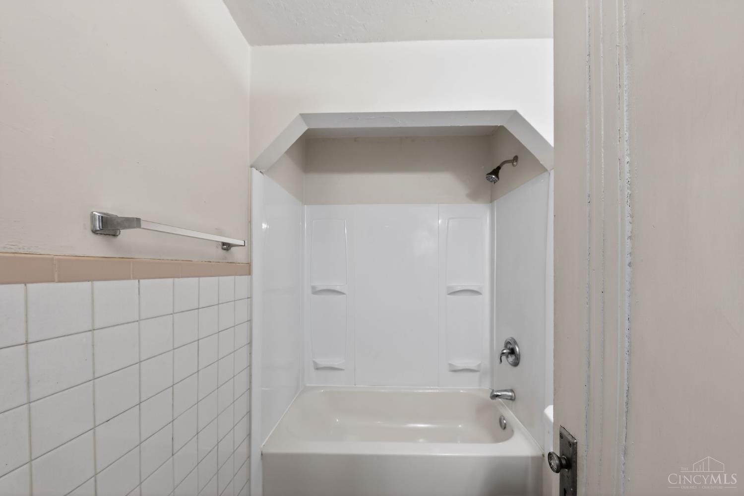 1893 Ashbrook Drive Property Photo 22