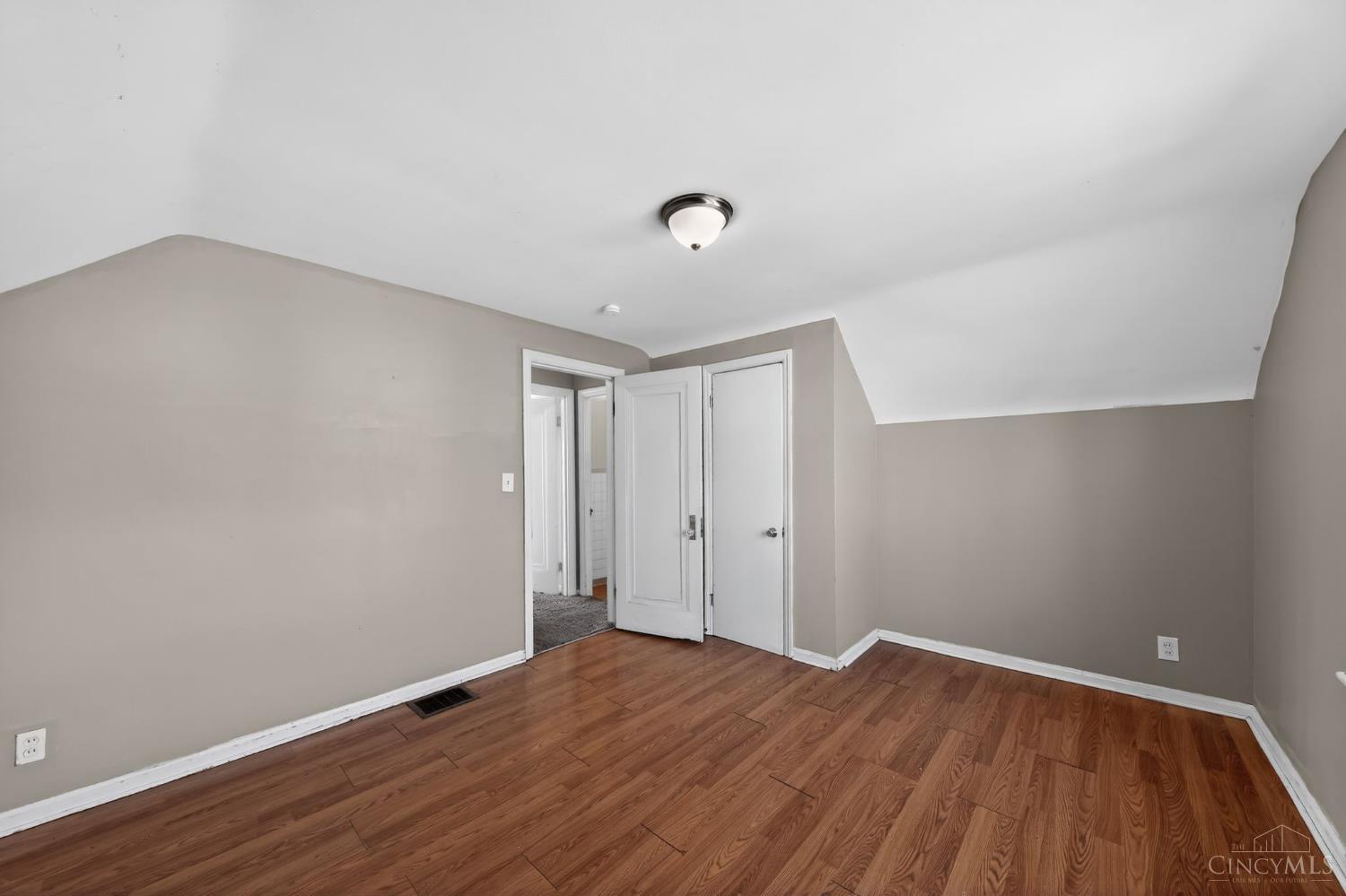 1893 Ashbrook Drive Property Photo 25