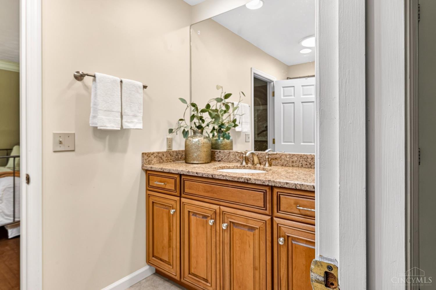 535 Rollingrock Lane Property Photo 41