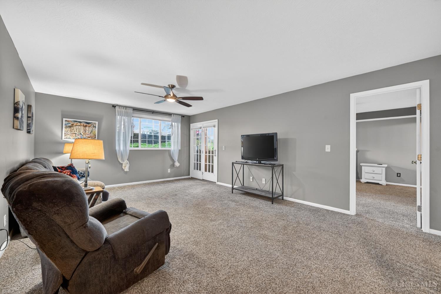 4281 Defender Drive Property Photo 4