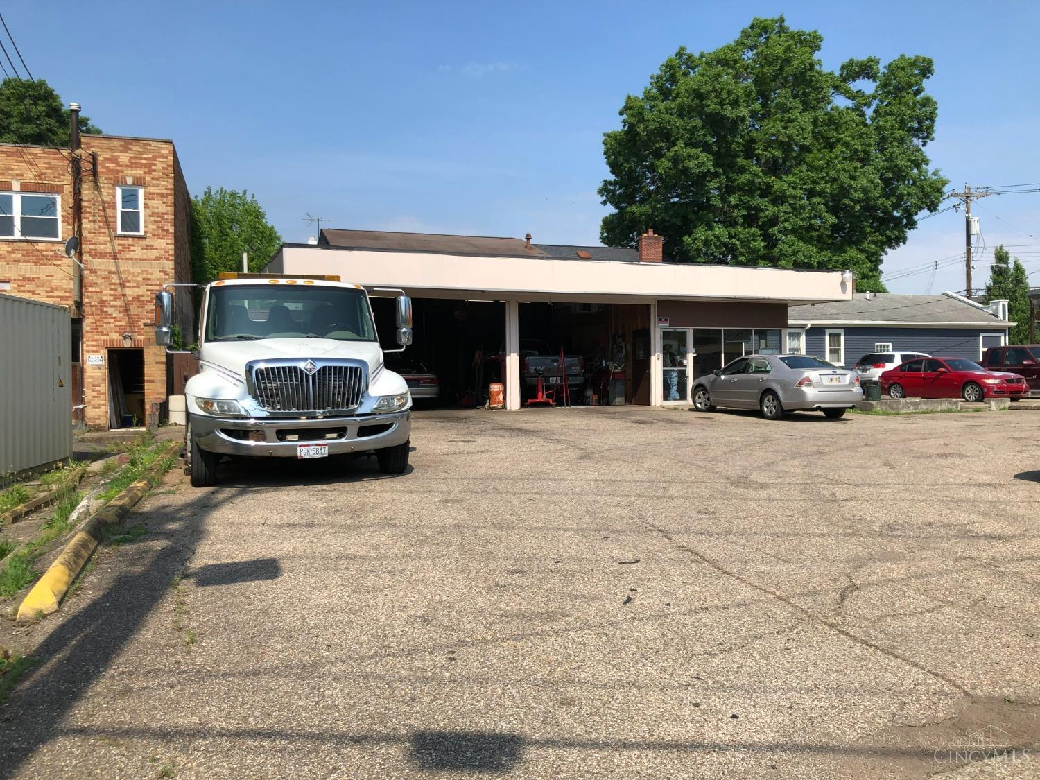 5757 Hamilton Avenue Property Photo 1
