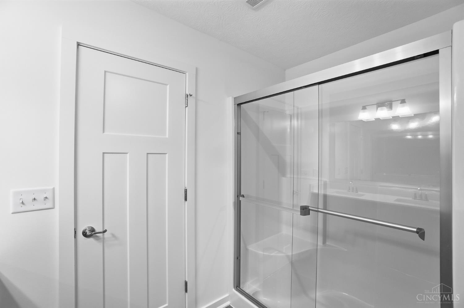 3008 Doe Drive Property Photo 29