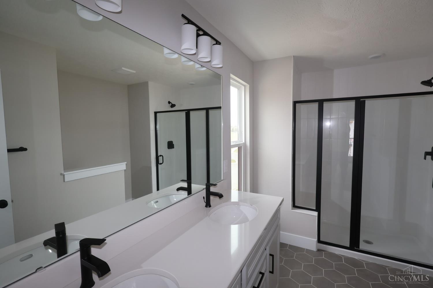 6160 Nicholas Way Property Photo 13