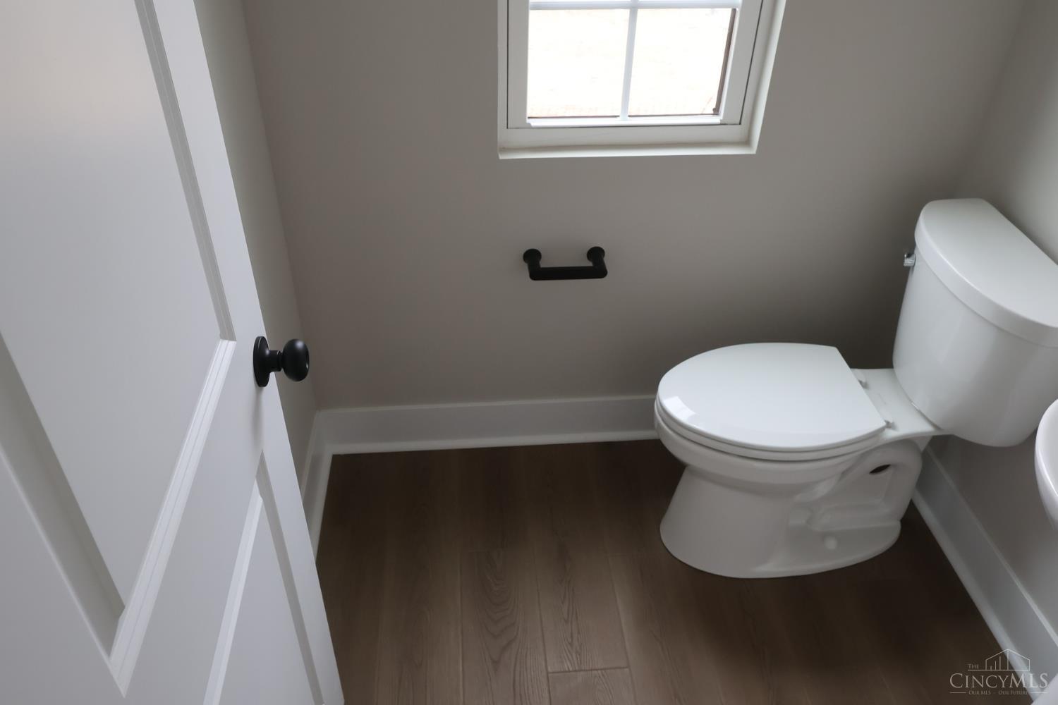 6160 Nicholas Way Property Photo 15