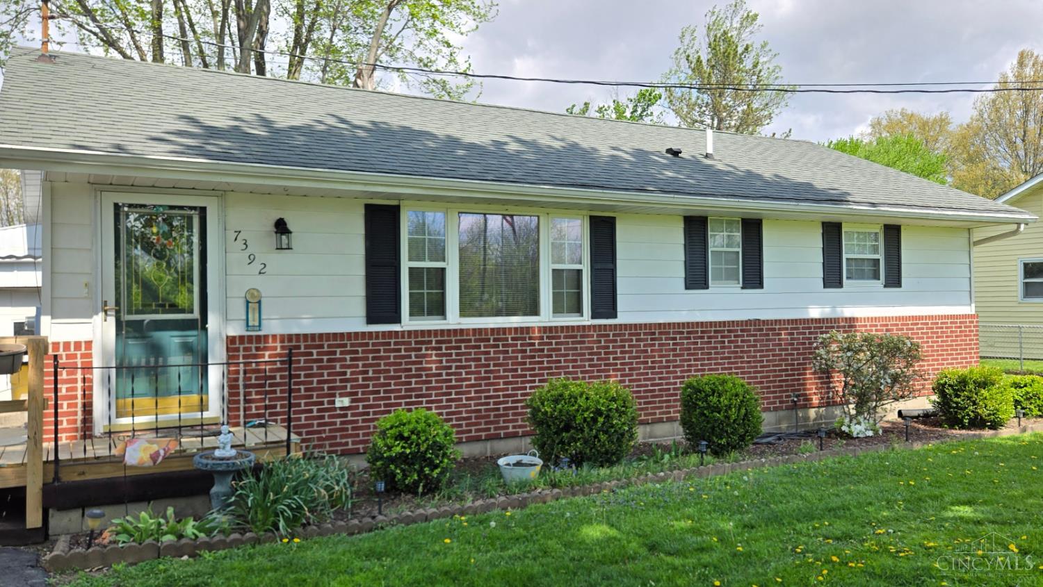 7392 Fairground Road Property Photo 1