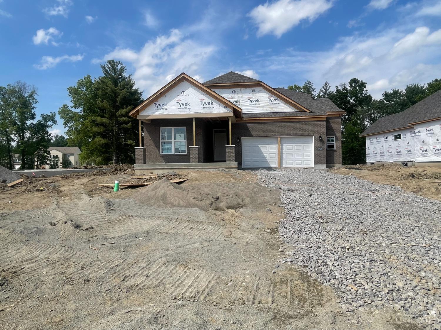 1752 Goldfinch Lane Property Photo 1