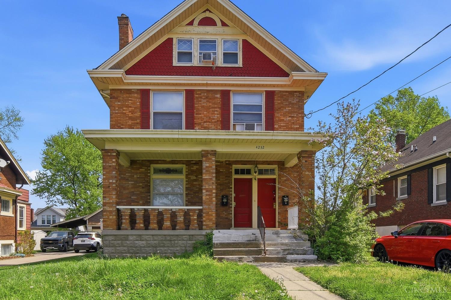 4232 Langley Avenue Property Photo 1