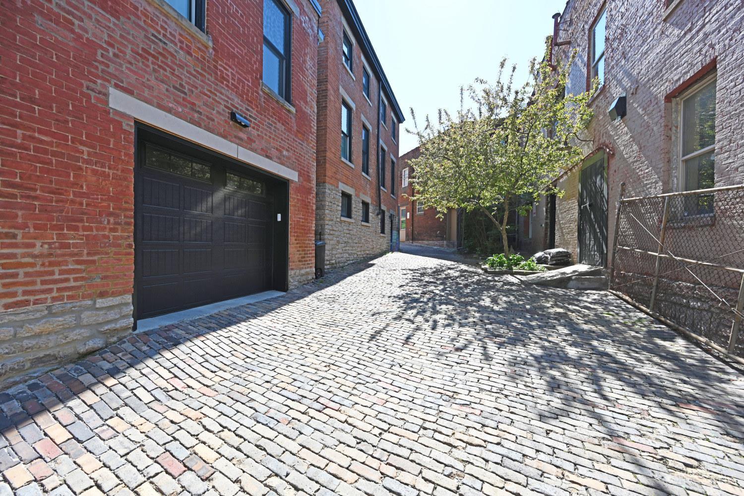 1921 Vine Street Property Photo 42