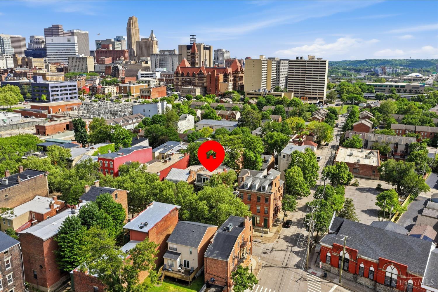 433 Clark Street Property Photo 4
