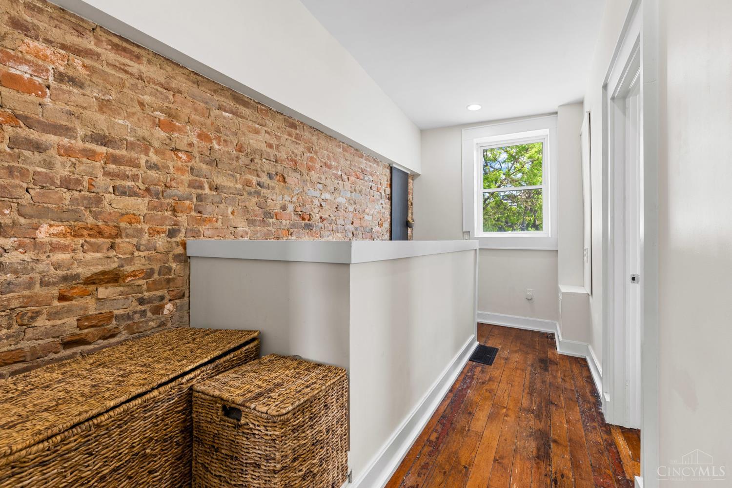 433 Clark Street Property Photo 20