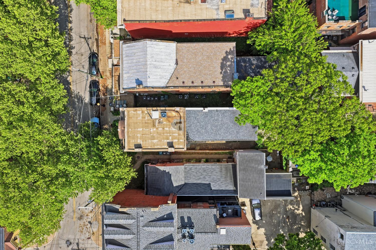 433 Clark Street Property Photo 39