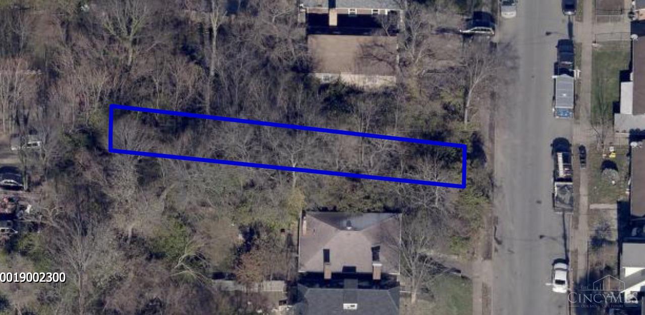825 Wells Street Property Photo 1