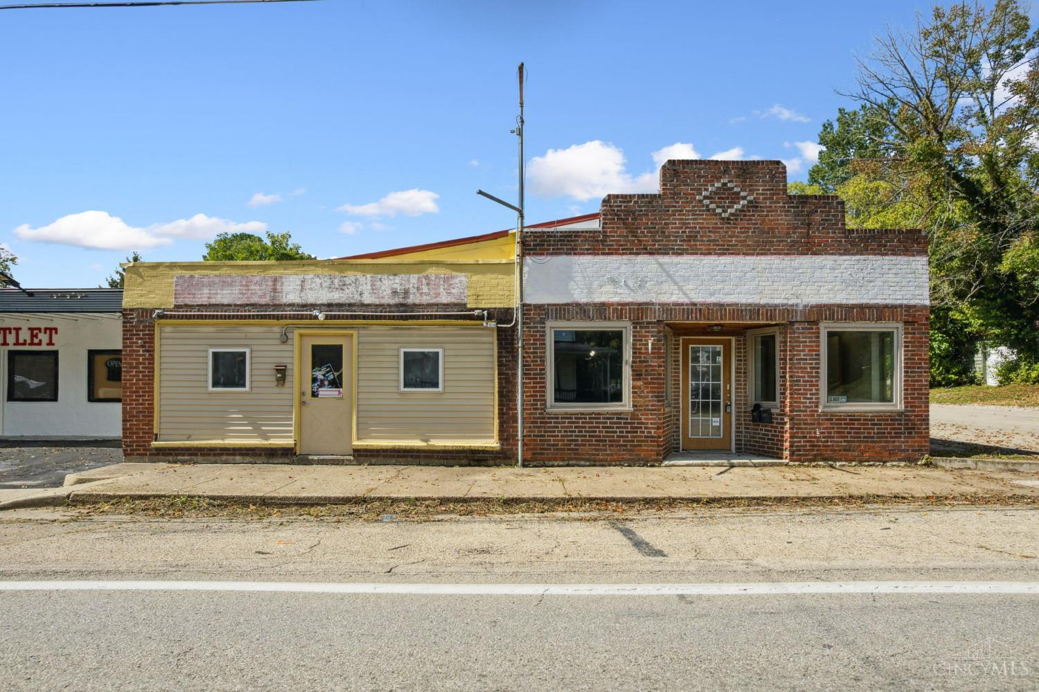 S 201 Main Street Property Photo 1