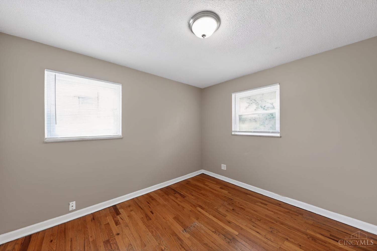 1149 Madeleine Circle Property Photo 8