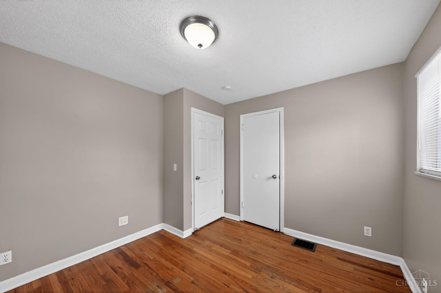 1149 Madeleine Circle Property Photo 15