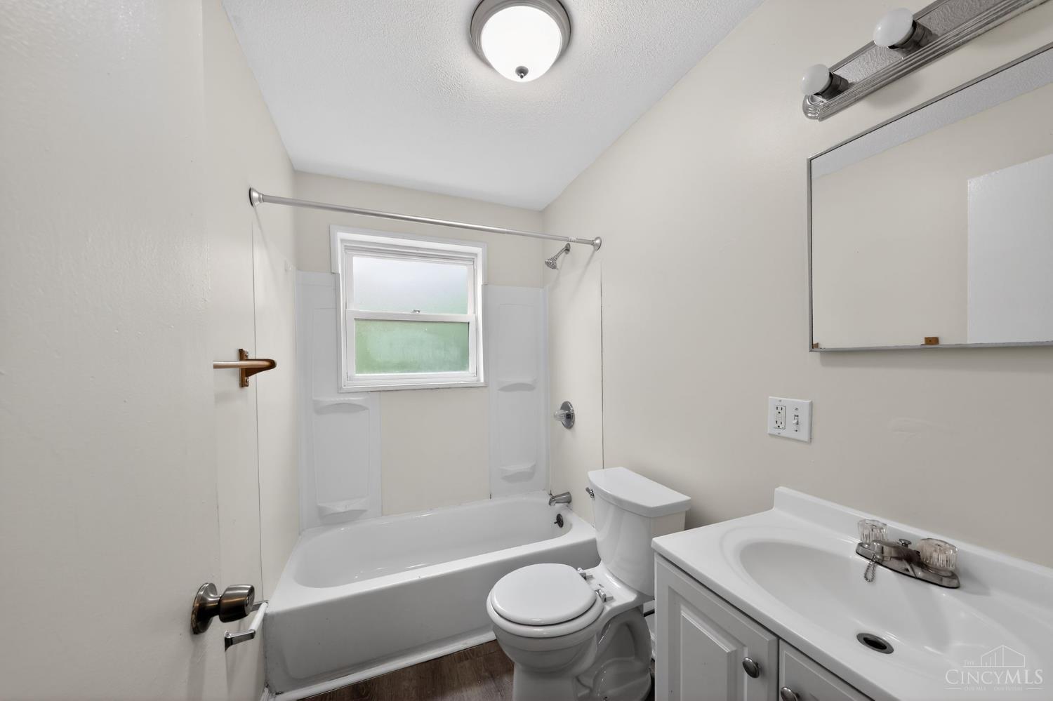1149 Madeleine Circle Property Photo 16