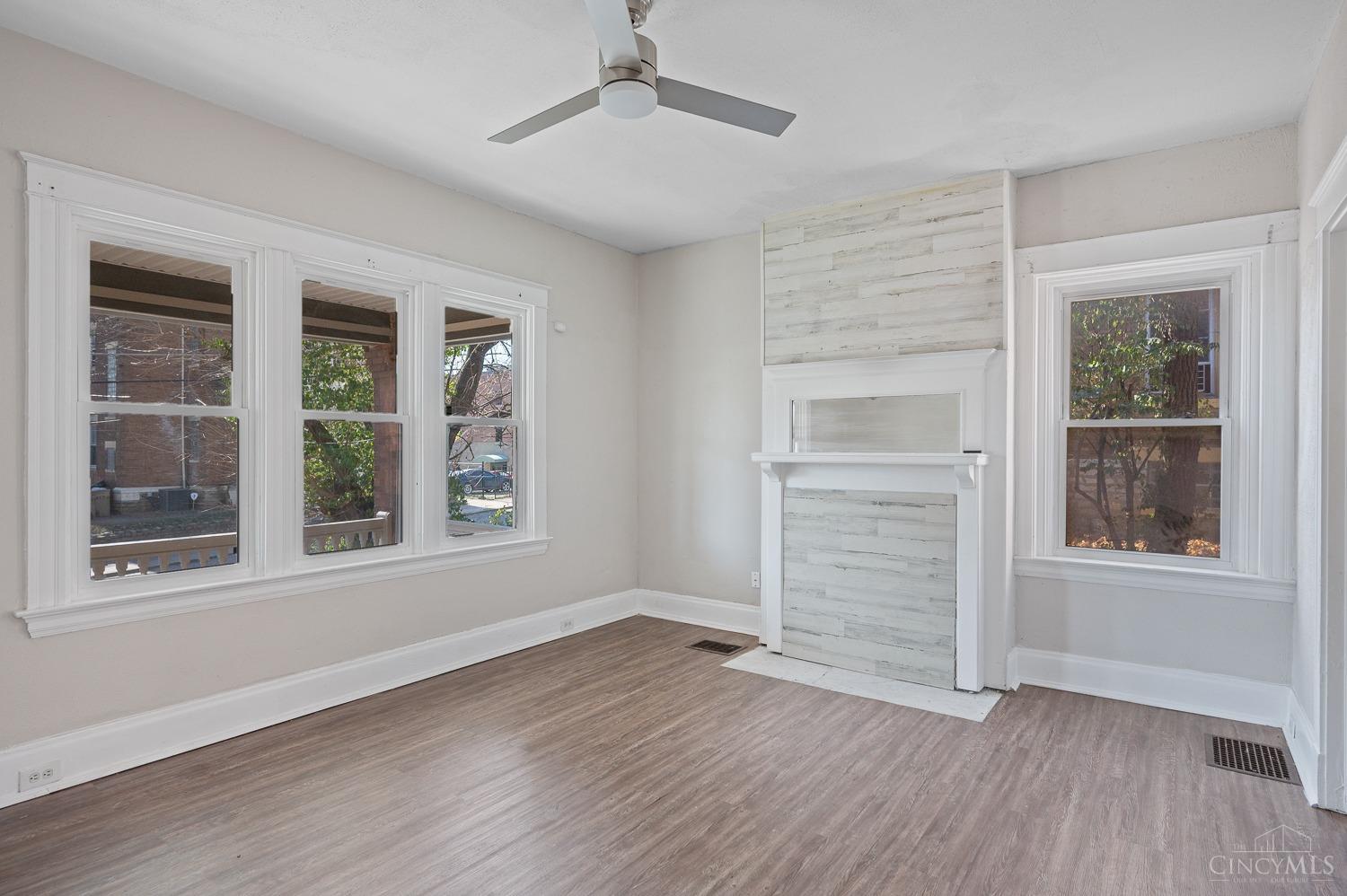 816 Windham Avenue Property Photo 6