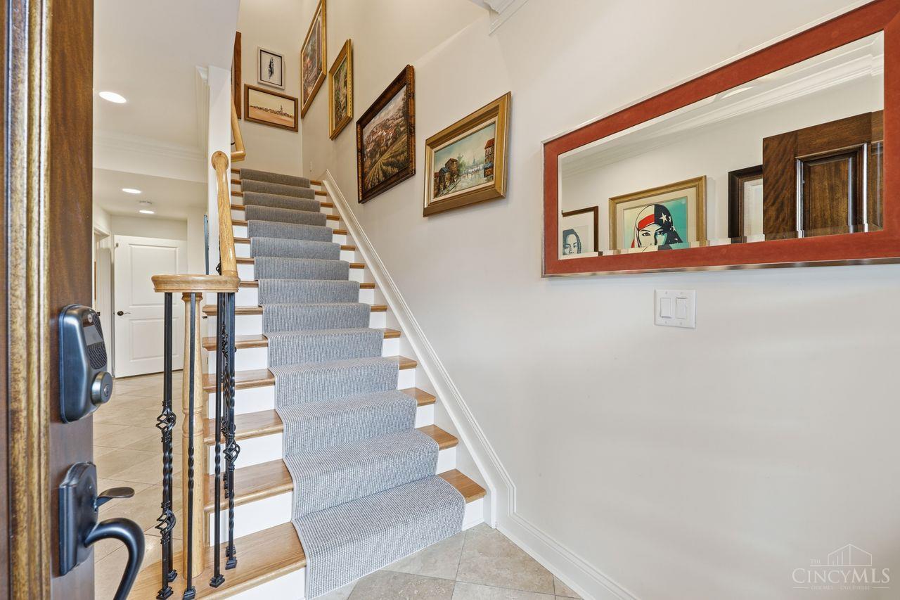 1430 Riverside Drive Property Photo 3