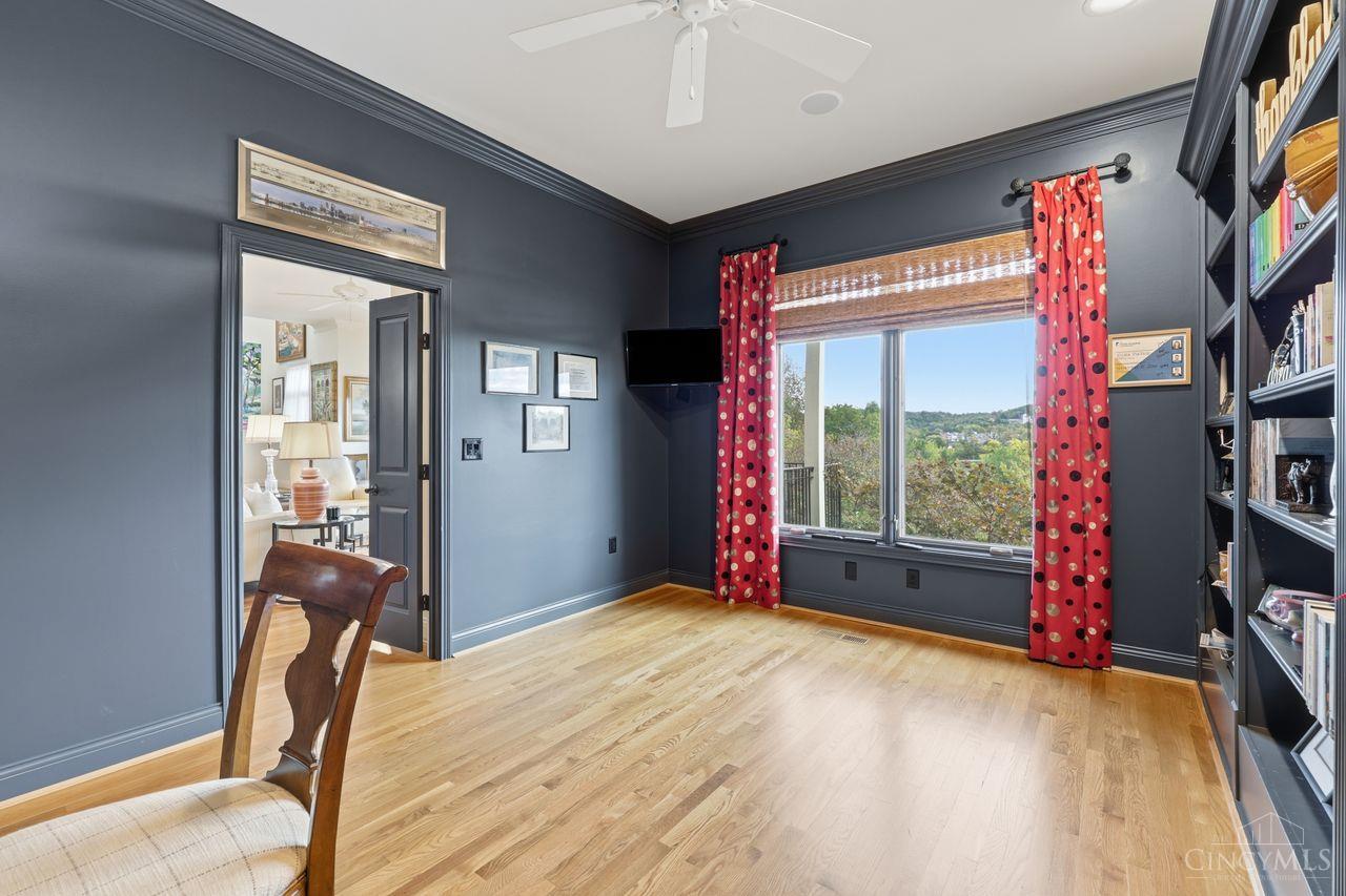 1430 Riverside Drive Property Photo 19