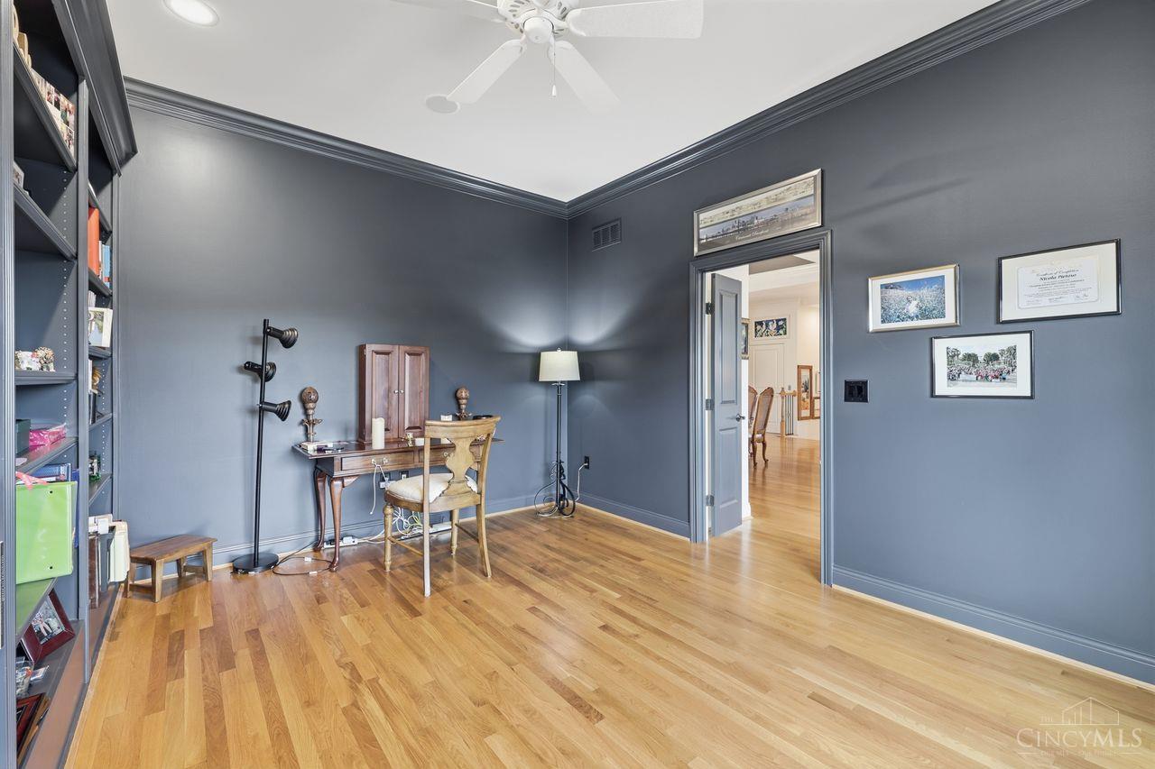 1430 Riverside Drive Property Photo 20