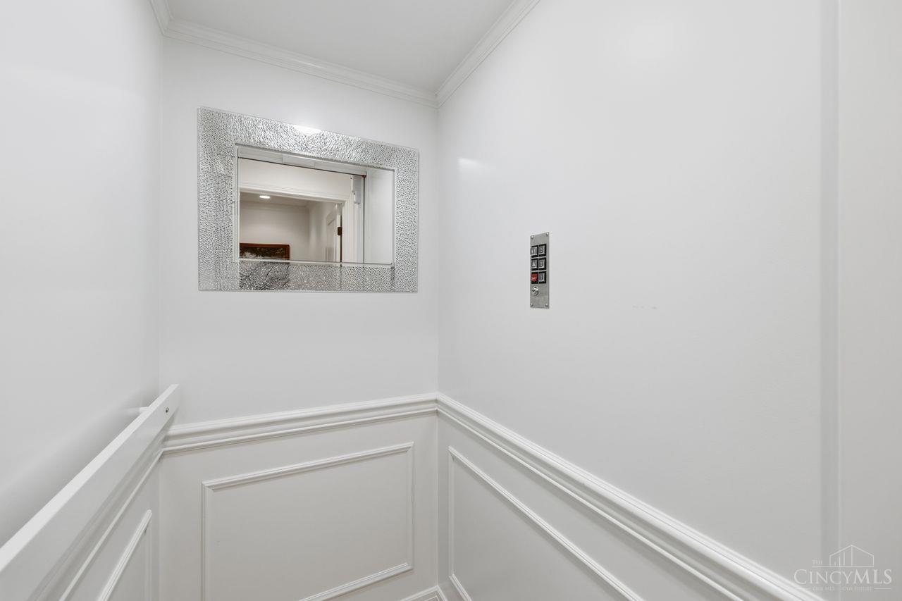 1430 Riverside Drive Property Photo 42