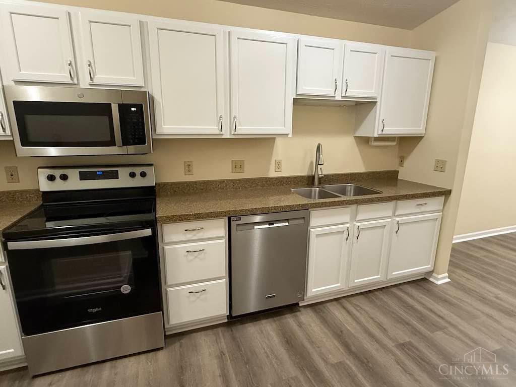 4748 Bordeaux Lane Property Photo 9