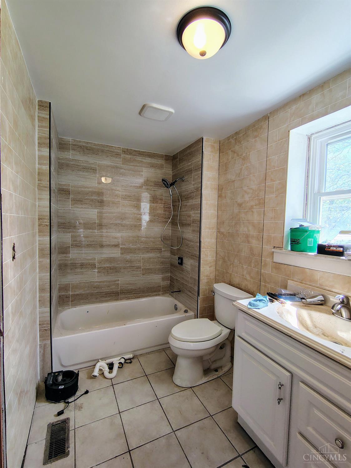 837 Hutchins Avenue Property Photo 32