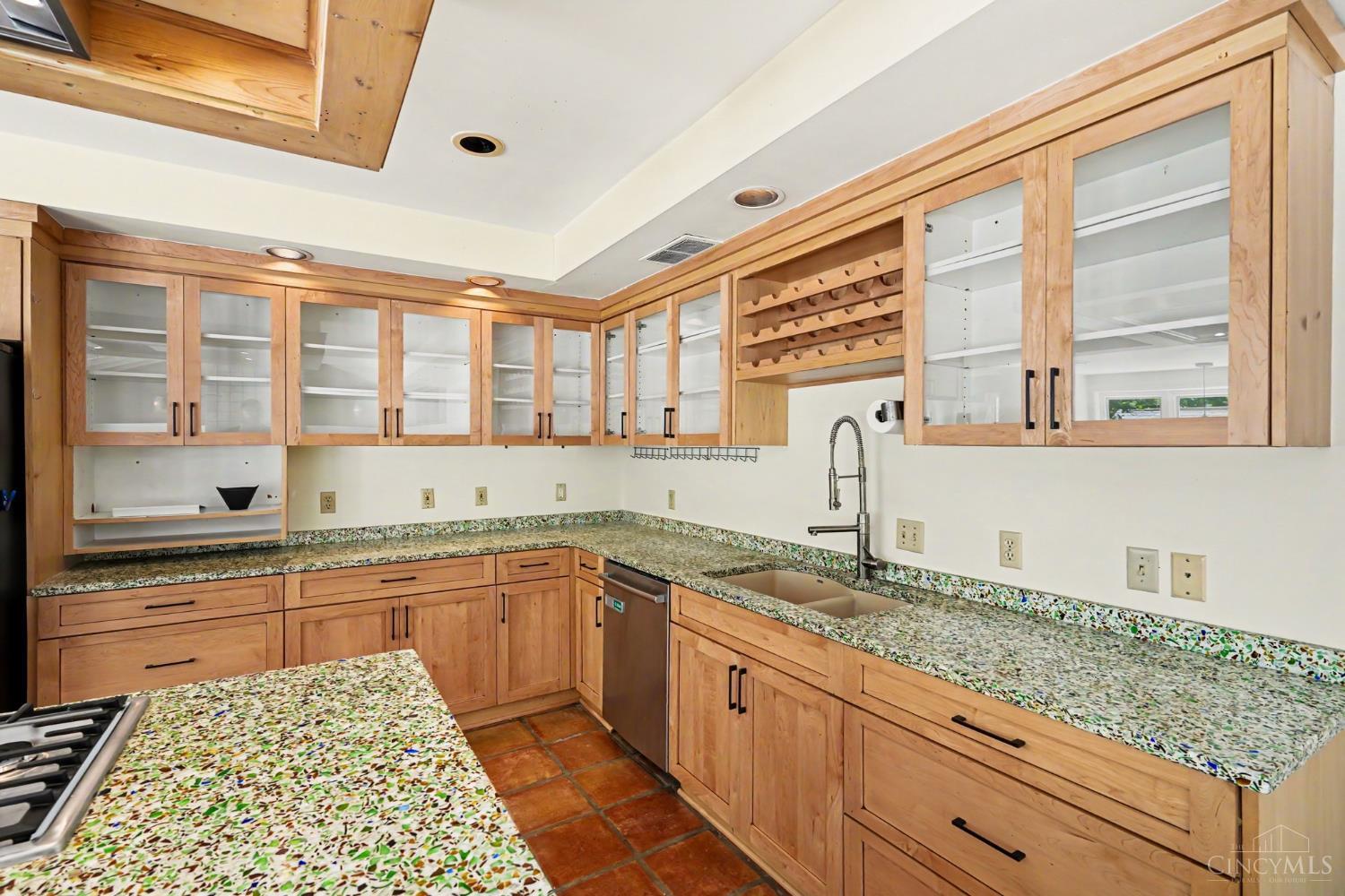 3583 Cooper Road Property Photo 4