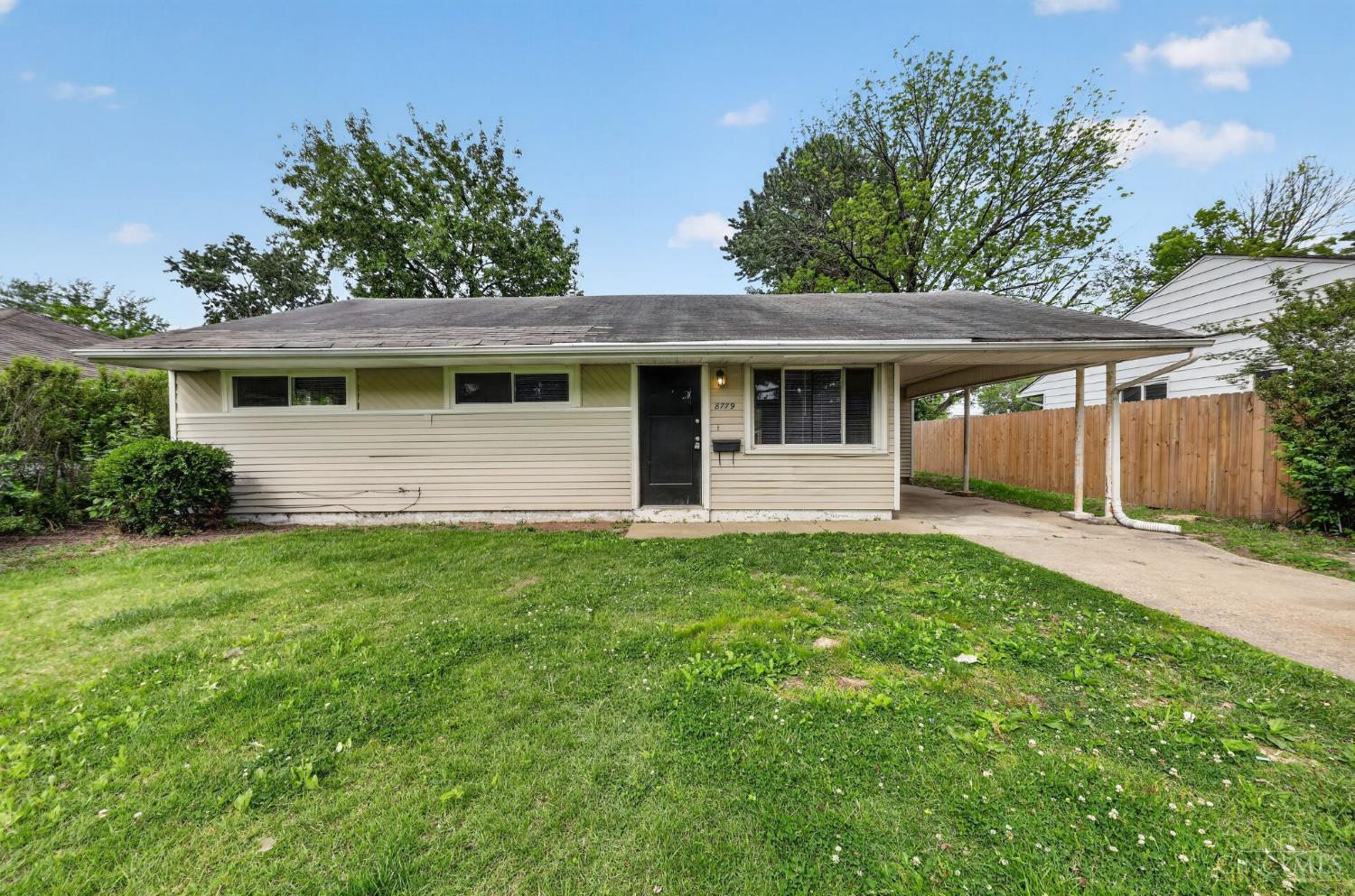 8779 Daly Road Property Photo 1