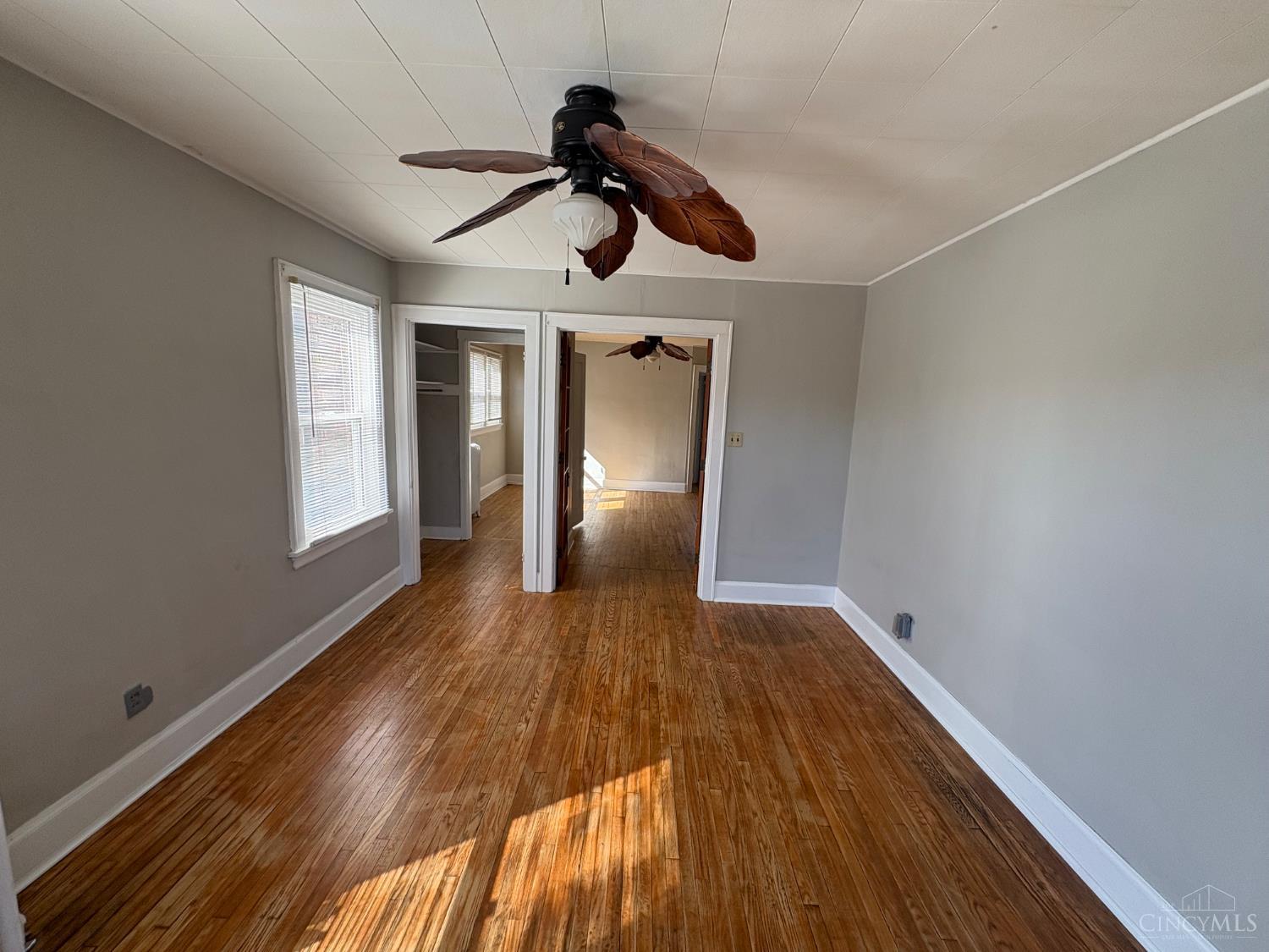 4237 Vine Street Property Photo 4