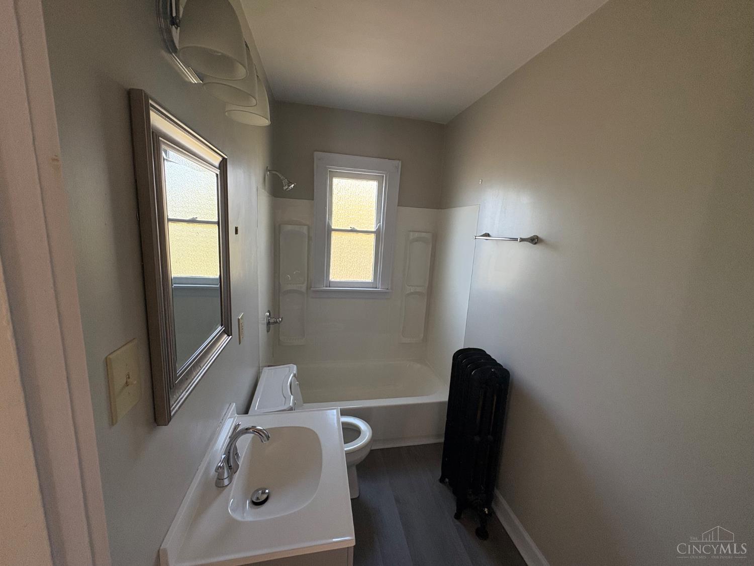 4237 Vine Street Property Photo 6