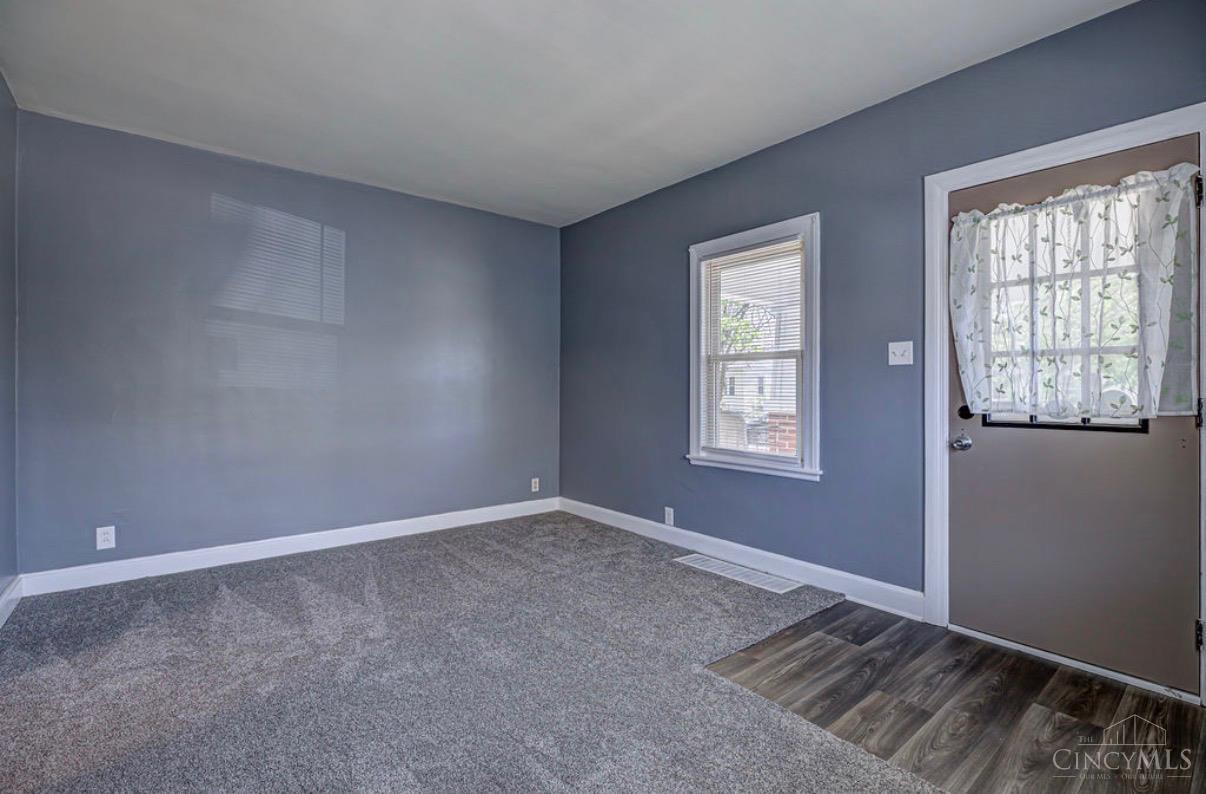 1026 Fairview Avenue Property Photo 5