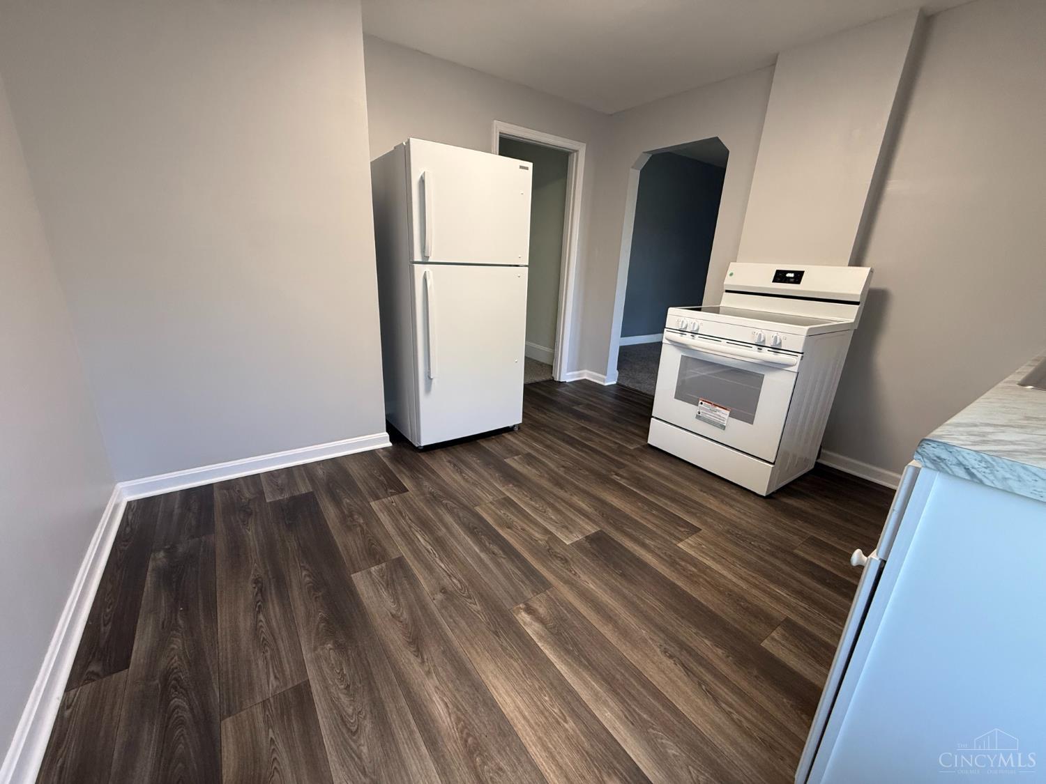 1026 Fairview Avenue Property Photo 8
