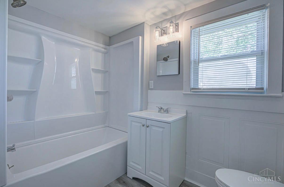1026 Fairview Avenue Property Photo 18