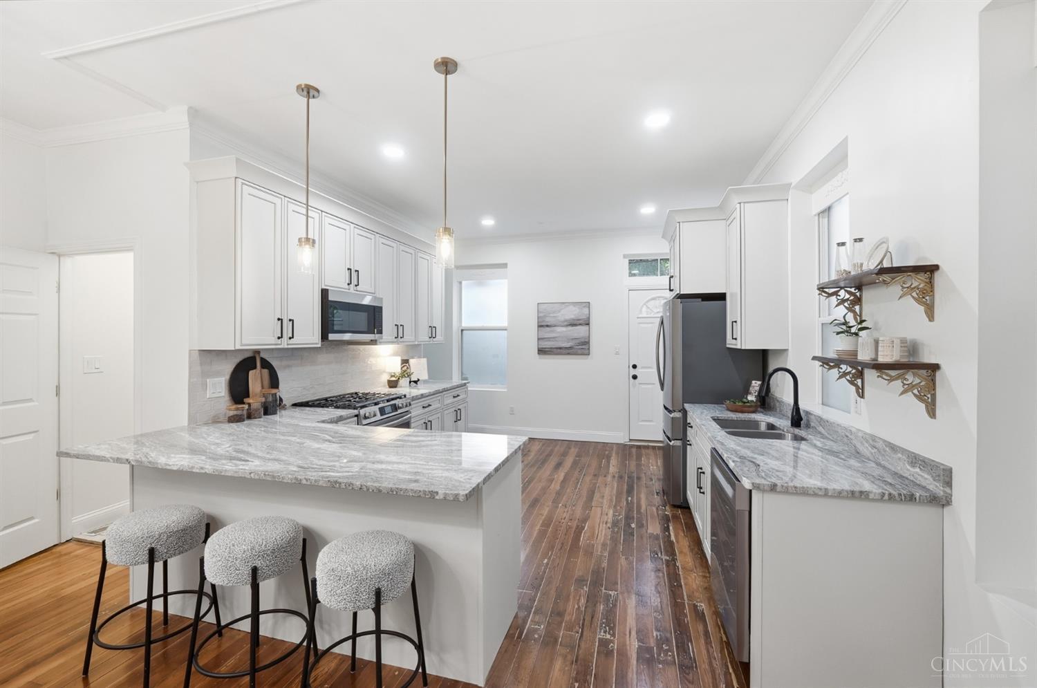 136 Dorchester Avenue Property Photo 8