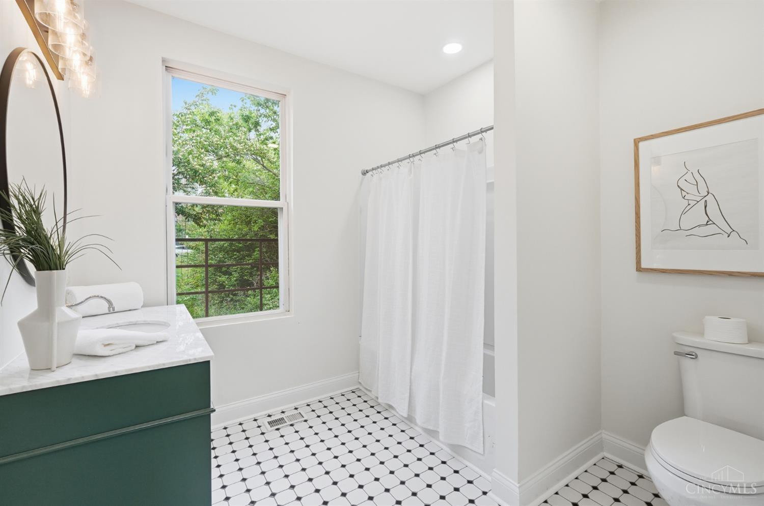 136 Dorchester Avenue Property Photo 12