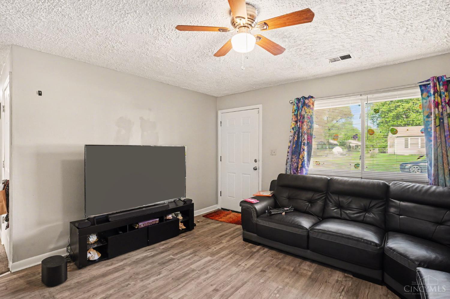 3090 Deshler Drive Property Photo 2