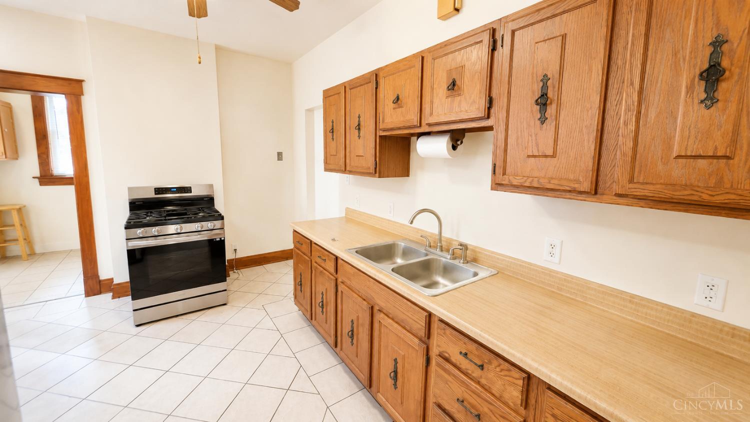 765 Mcmakin Avenue Property Photo 10