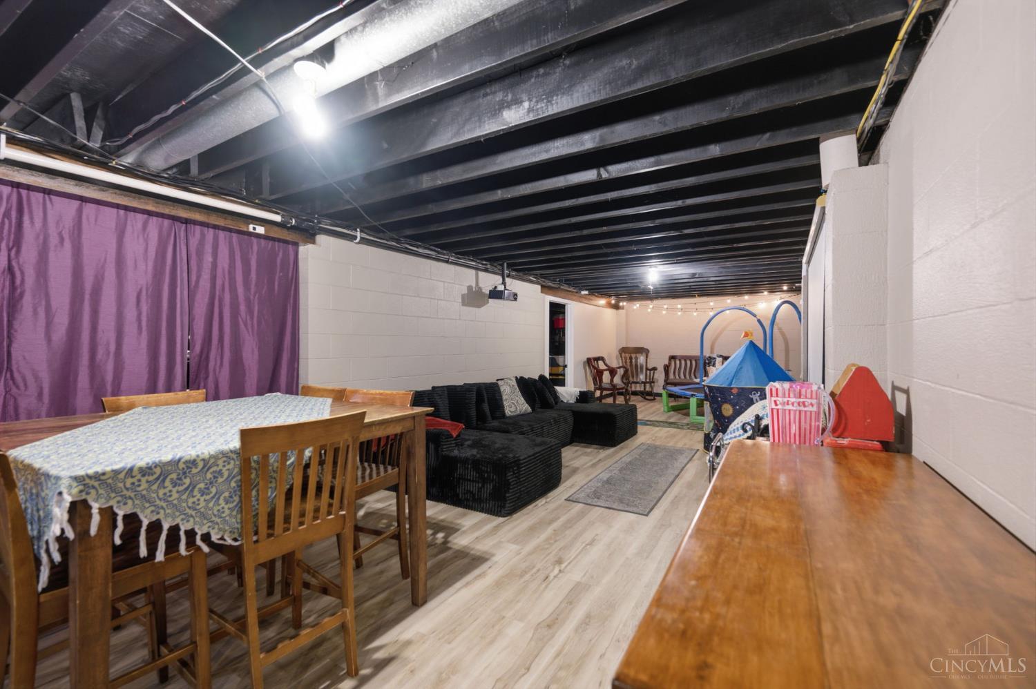7904 Wise Avenue Property Photo 46