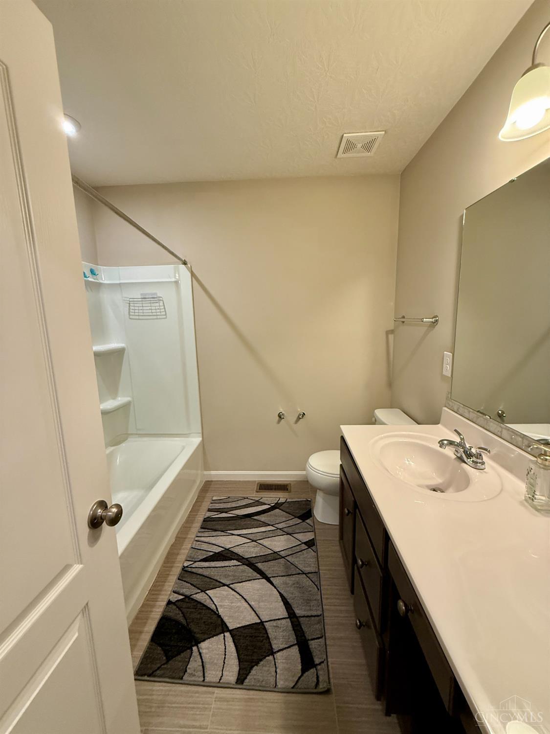 7001 Quellin Blvd Property Photo 28