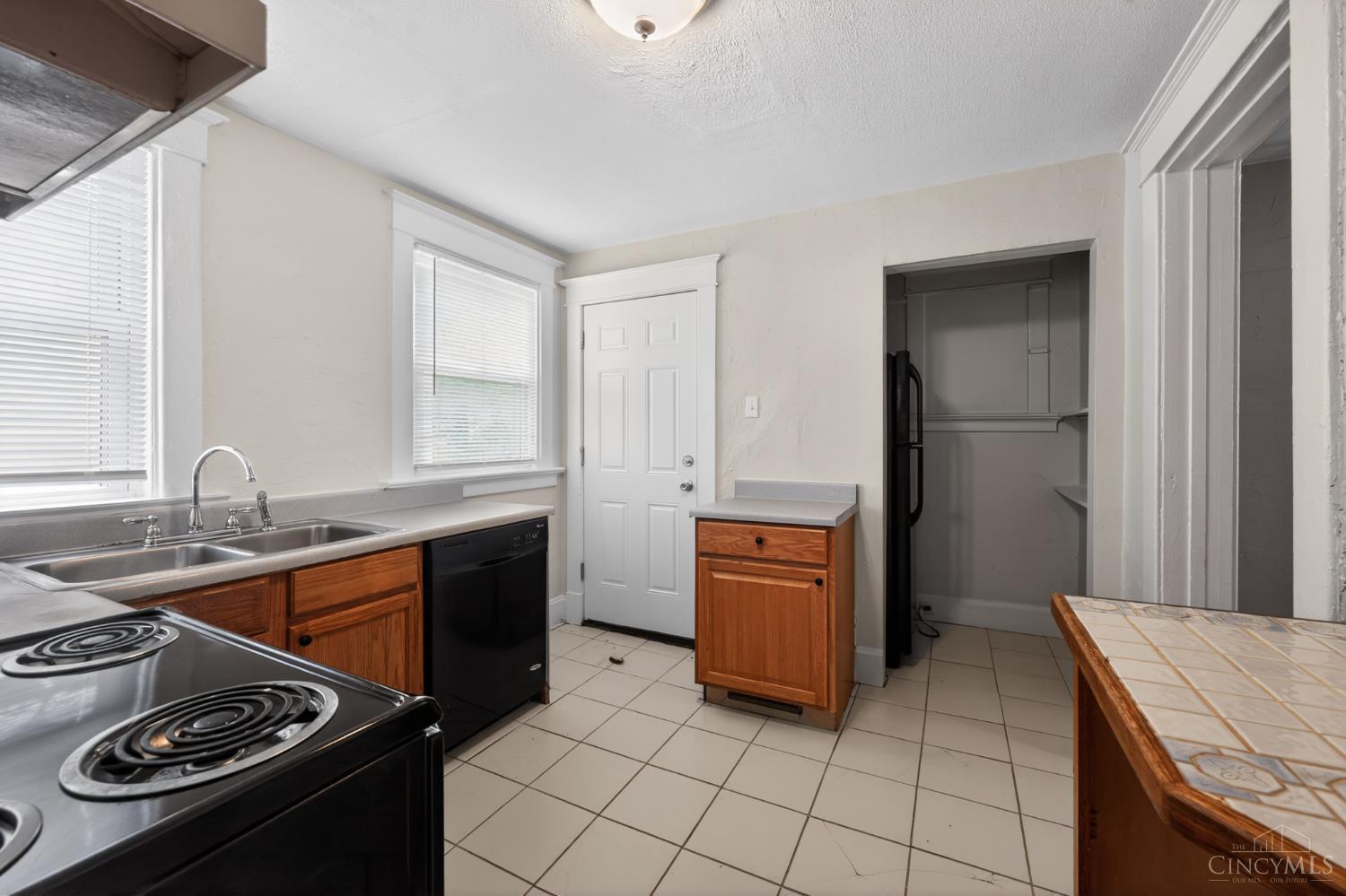 4938 Plainville Road Property Photo 23