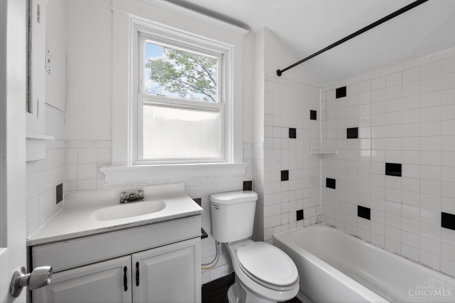 4938 Plainville Road Property Photo 26