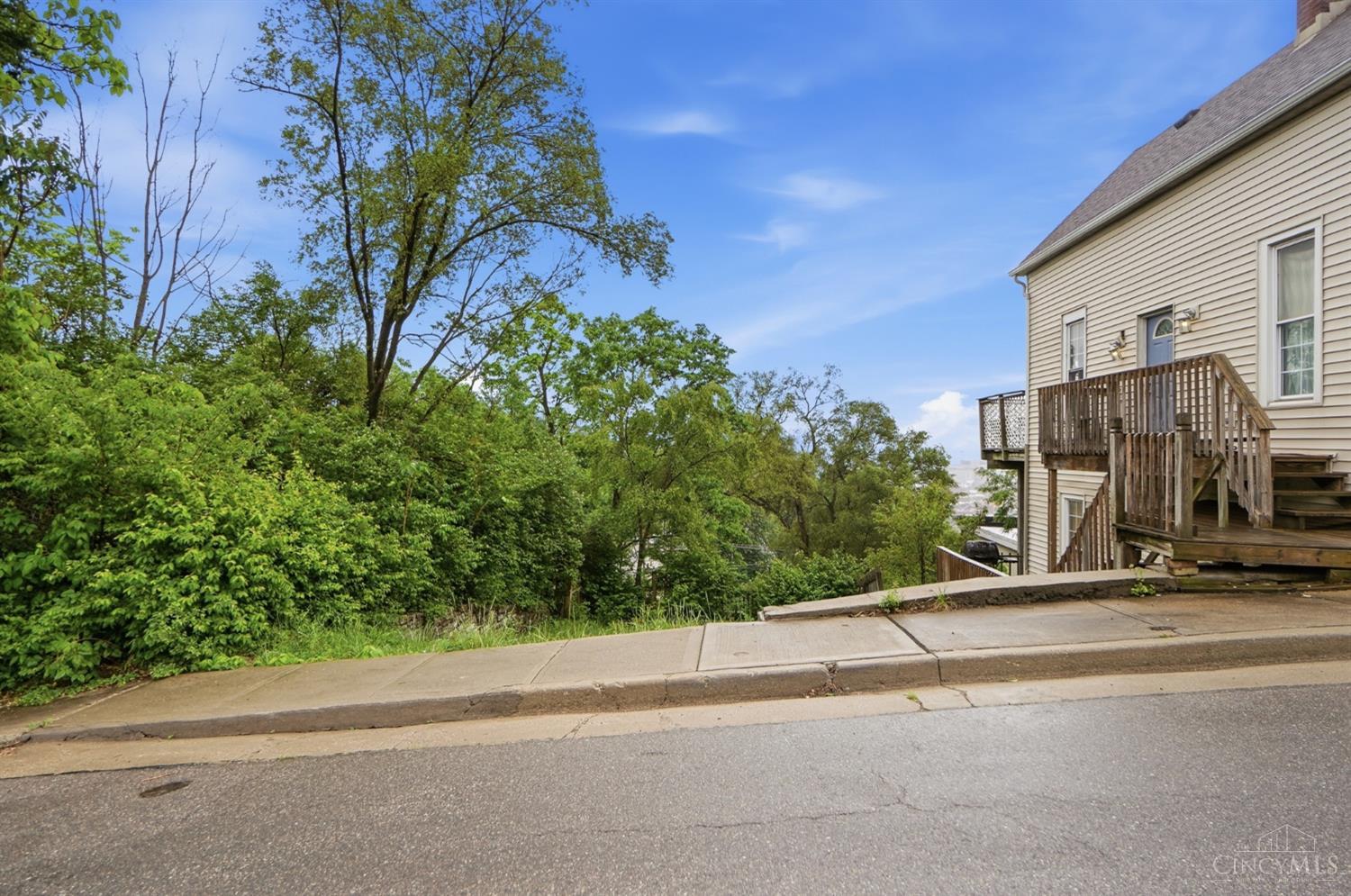 17 Estelle Street Property Photo 12