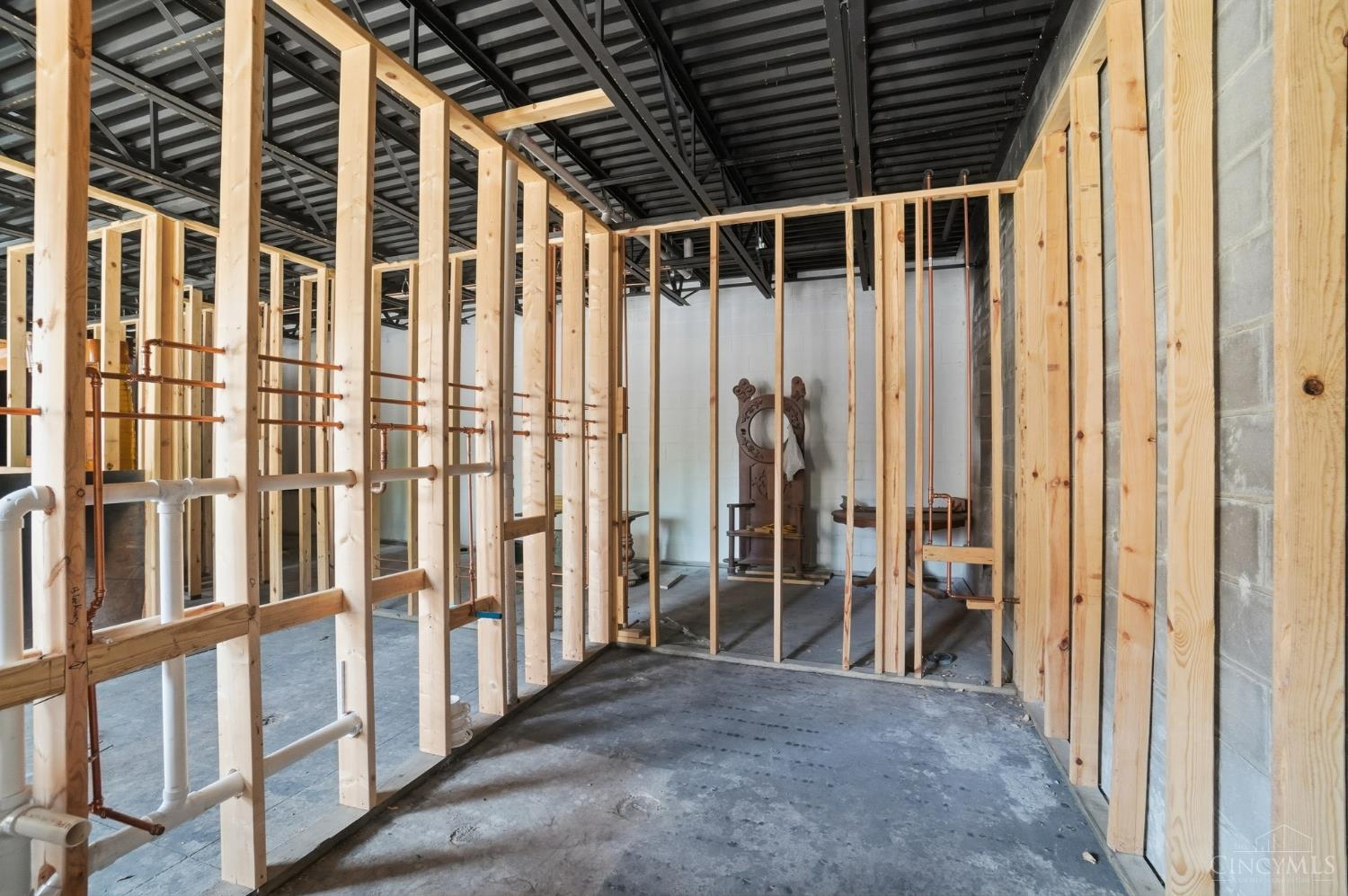 S 221 B Street Property Photo 29