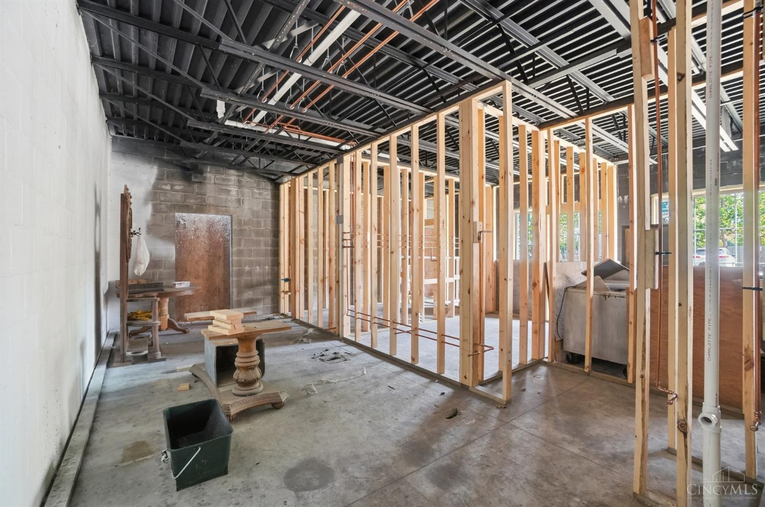 S 221 B Street Property Photo 35