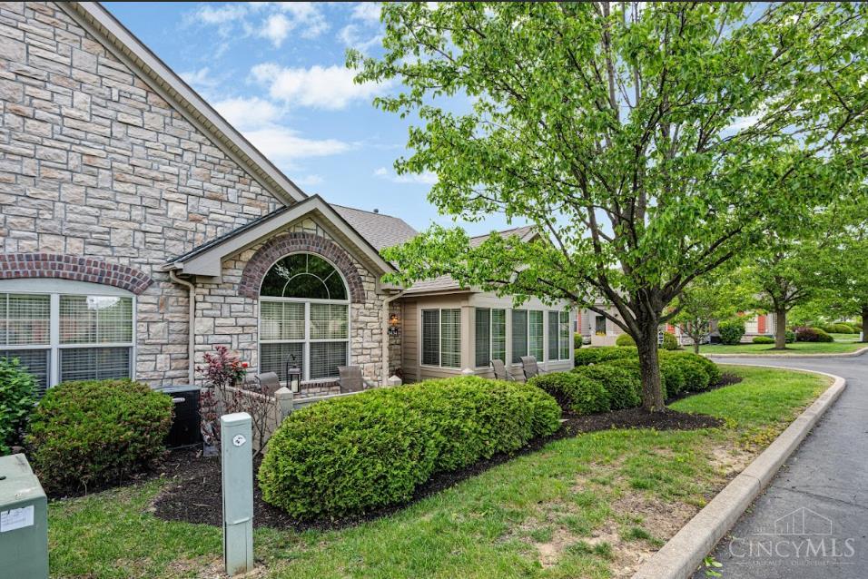 1434 Cotswold Lane Property Photo 4