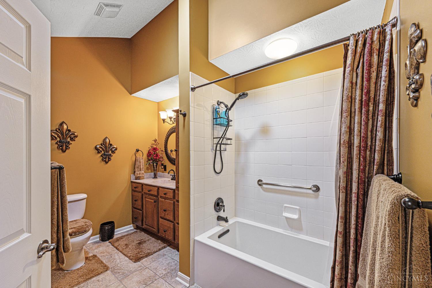 1434 Cotswold Lane Property Photo 18