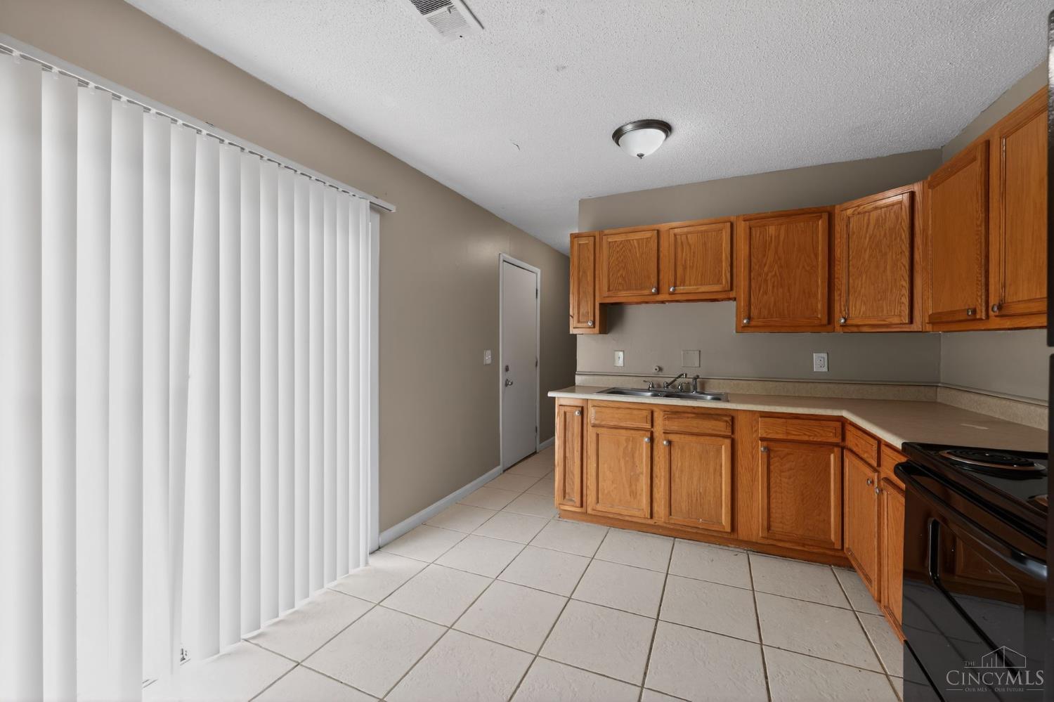 1331 Meredith Drive Property Photo 14